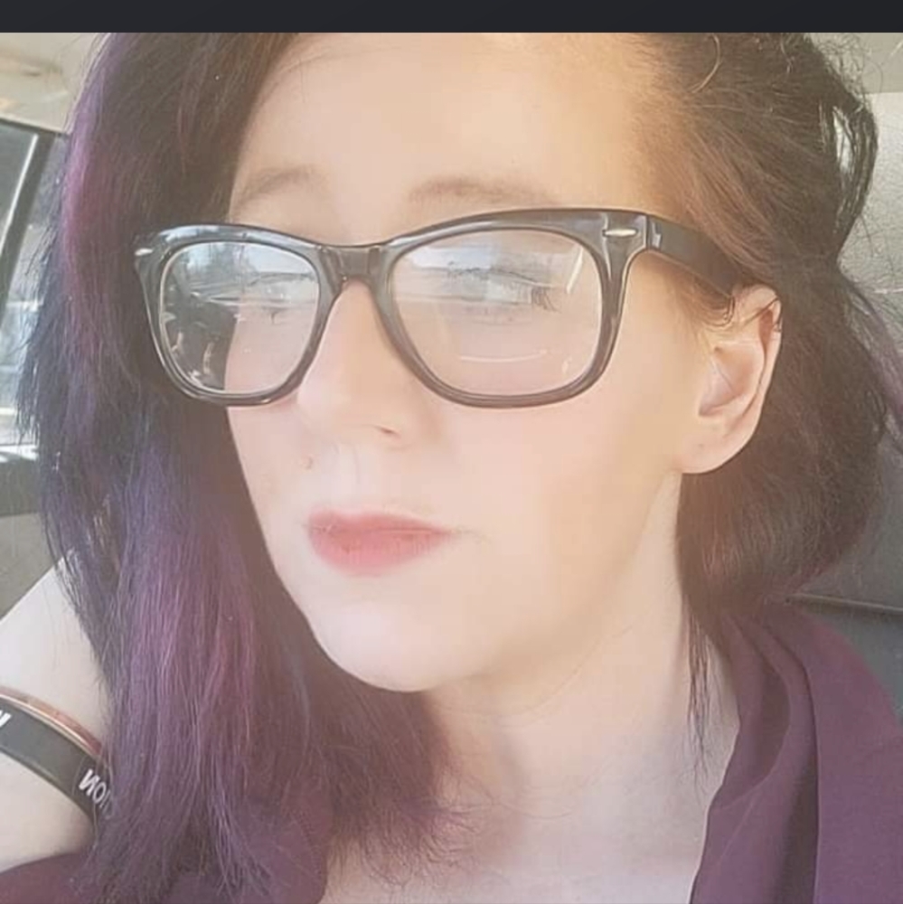 Meet your Posher, Alysia'Marie